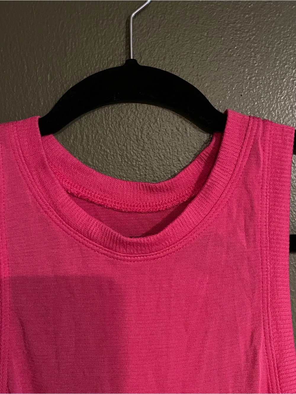 Free People Movement Womens XS S Hot Pink Flowy Racerback Tank Top Activewear FP - Picture 3 of 9